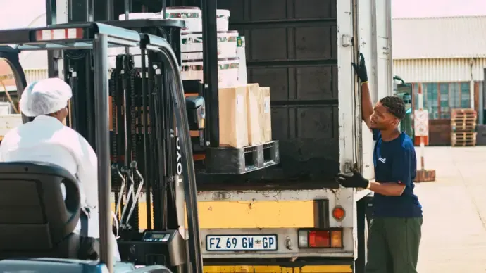 Business Moving Truck hire